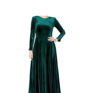 Brand new with tag Tahari long hunter green Dress